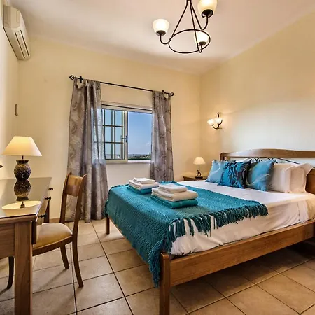 Rebela By Algarve Holidays