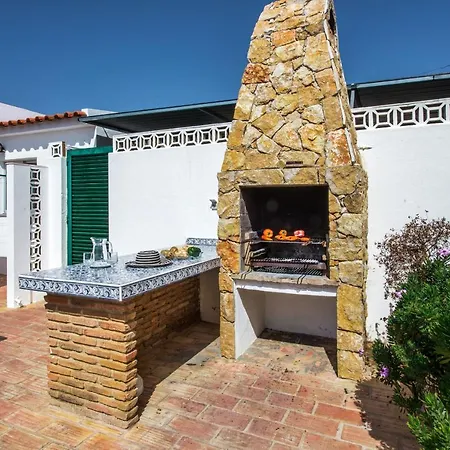 Villa Rebela By Algarve Holidays