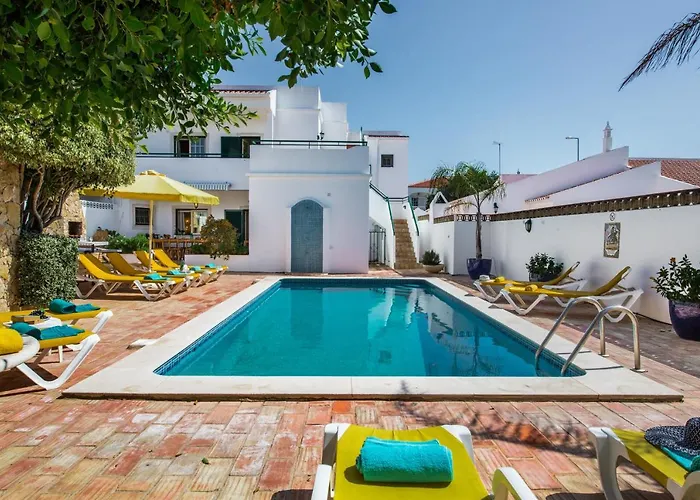 Villa Rebela By Algarve Holidays *